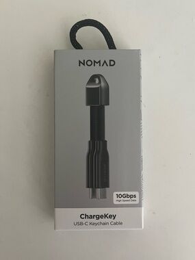 NWT Nomad ChargeKey
